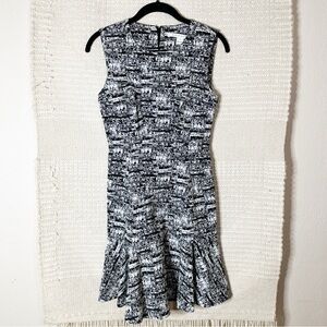 DIANE VON FURSTENBERG DVF black and white Jaelyn trumpet skirt dress 0
